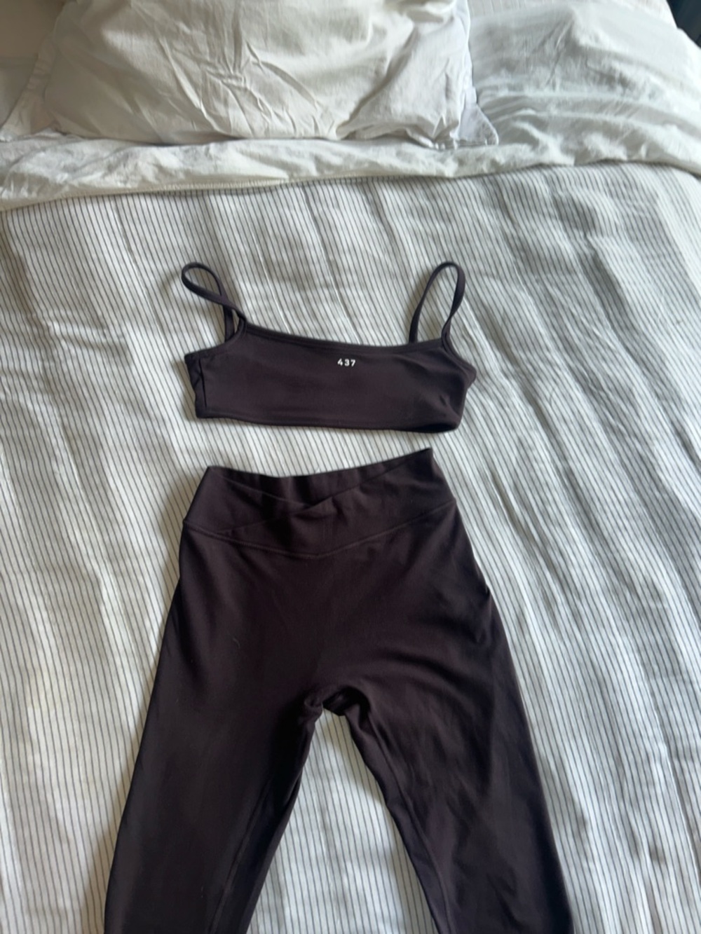 437 Women's Brown Leggings with Matching Crop Top - size small. Worn and washed